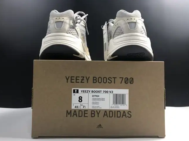 V2 Yeezy Boost Adidas GY7924 700 Cream Cream 0624